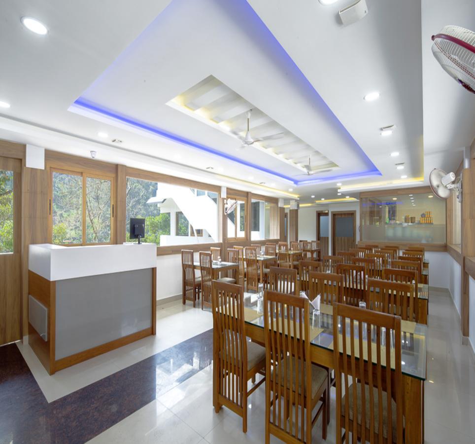 Hostess Thekkady Hotel Exterior foto