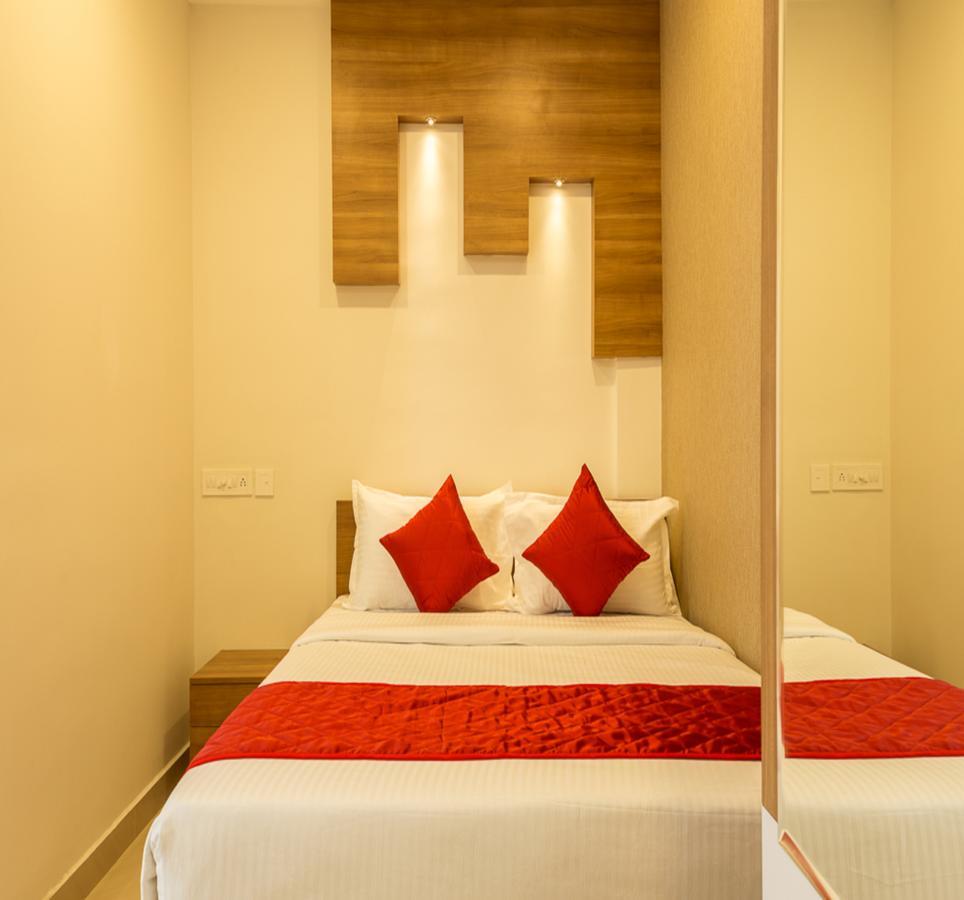 Hostess Thekkady Hotel Exterior foto